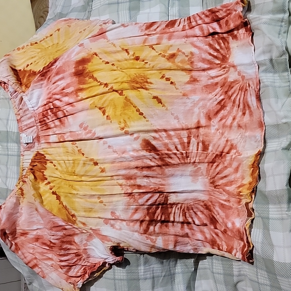Women's tie dye blouse